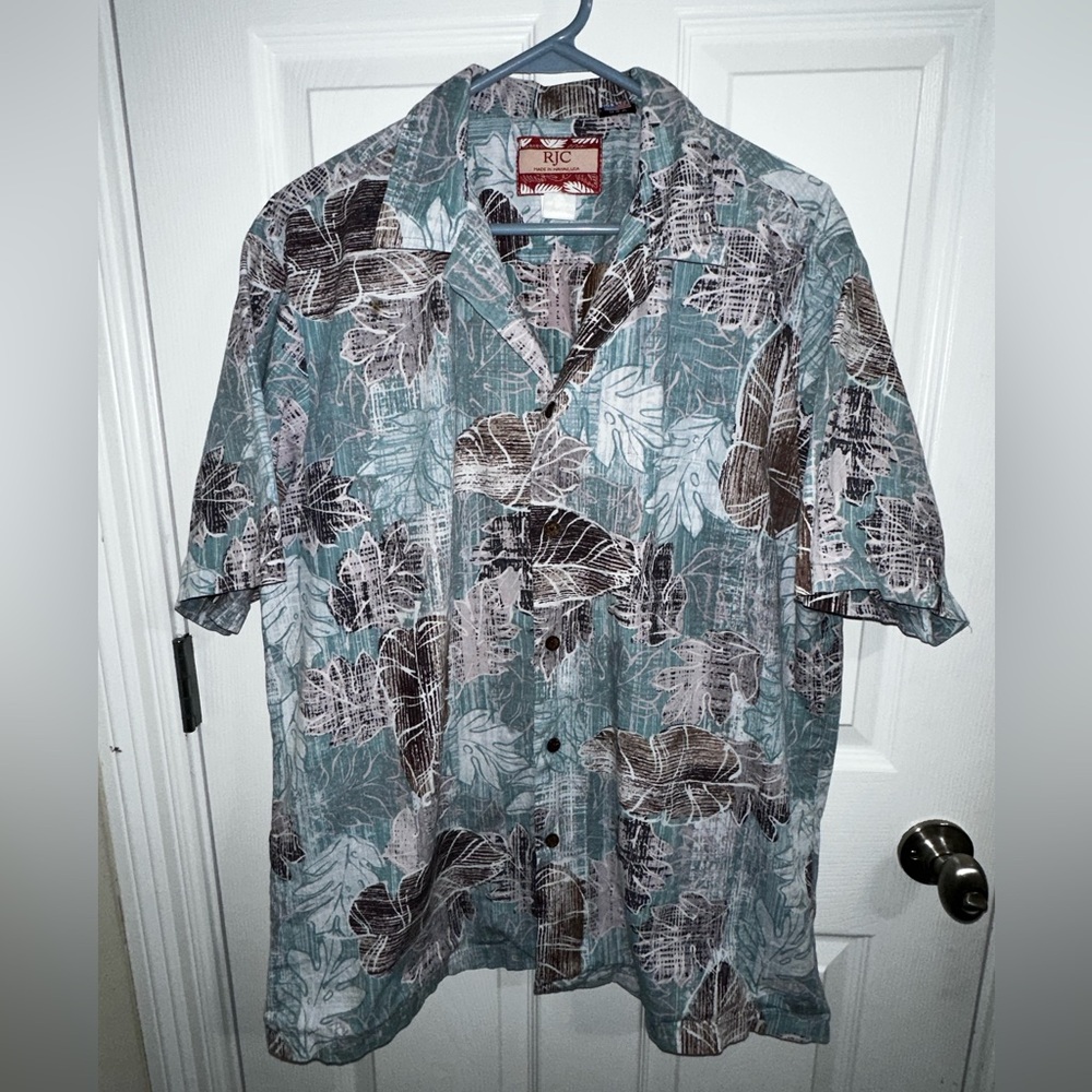 RJC Mens Hawaiian shirt, button down
